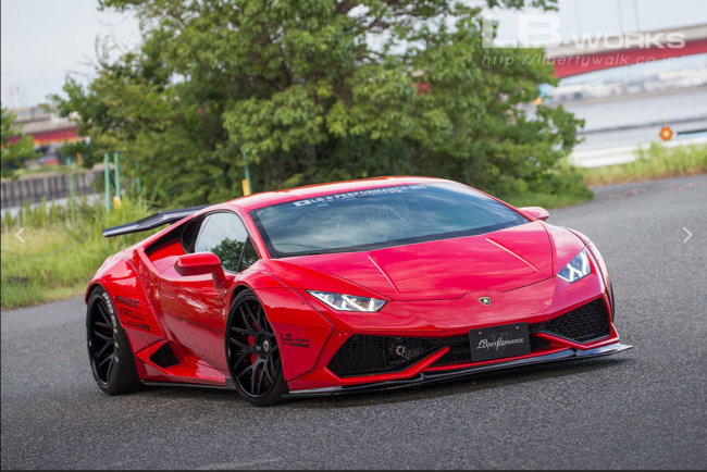 Liberty Walk WORKS Lamborghini Huracan Fibre Glass Reinforced